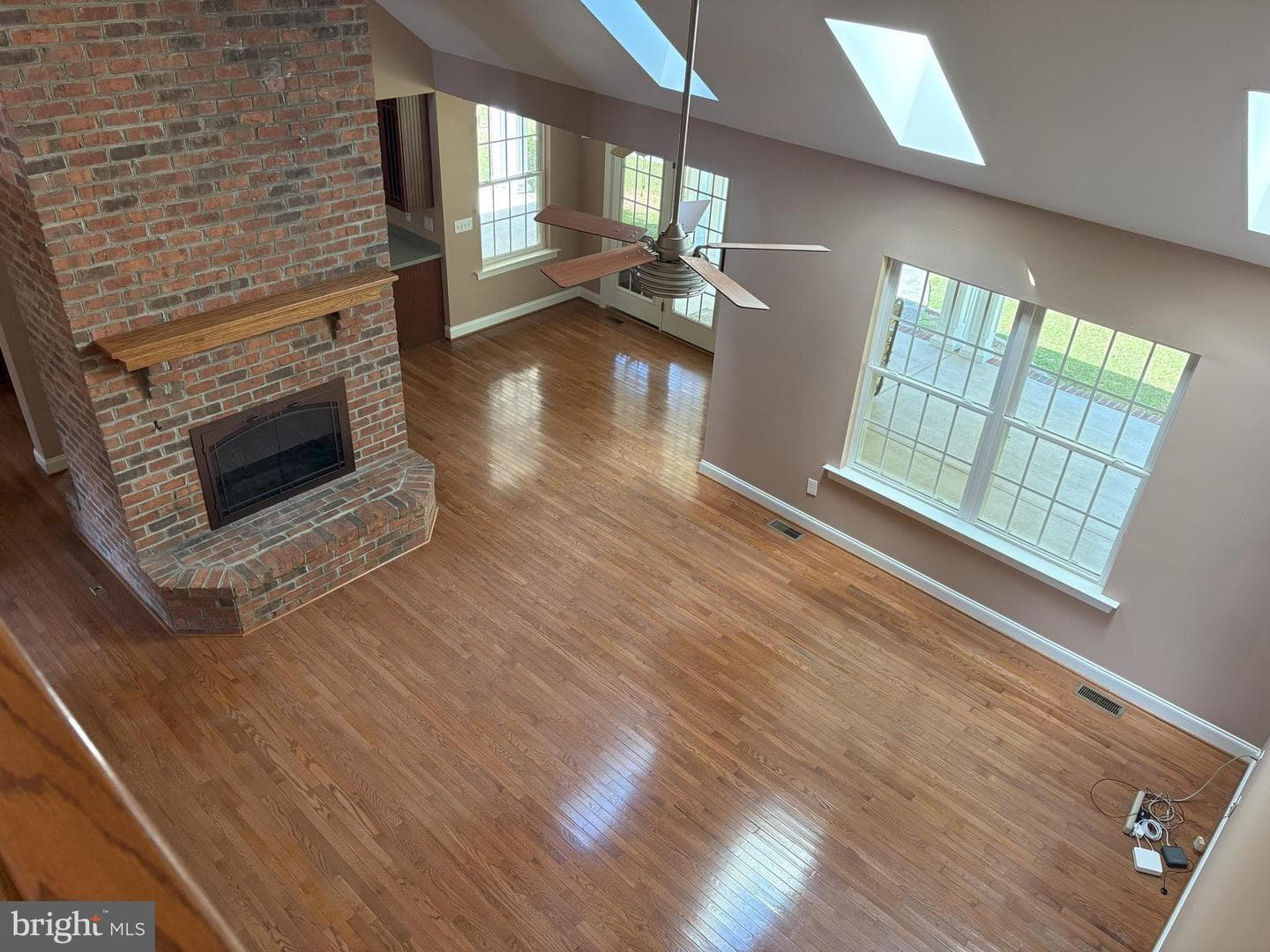 8612 Sandy Beach Lane photo 15