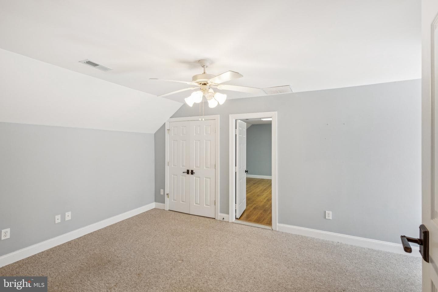 8612 Sandy Beach Lane photo 40