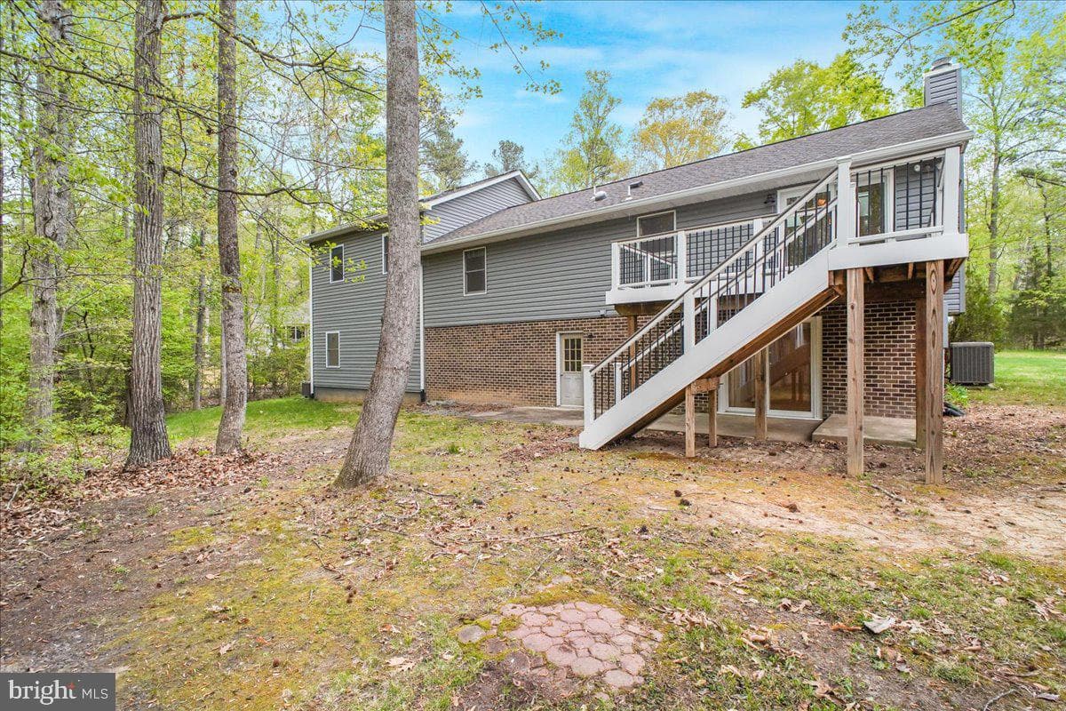 10464 Eisenhower Drive photo 55