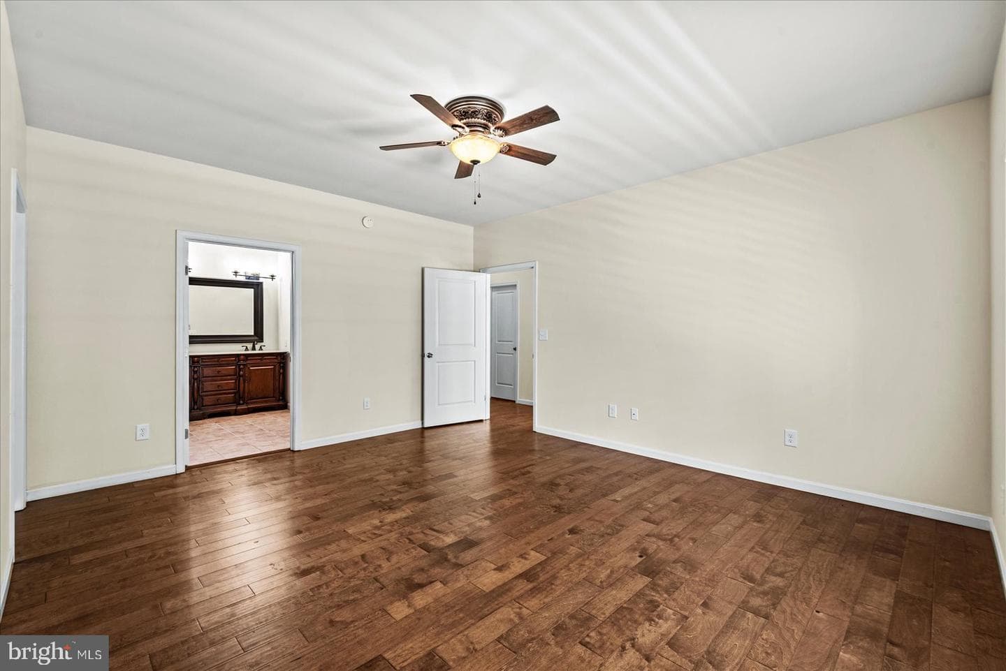 9310 Sandy Beach Lane photo 32