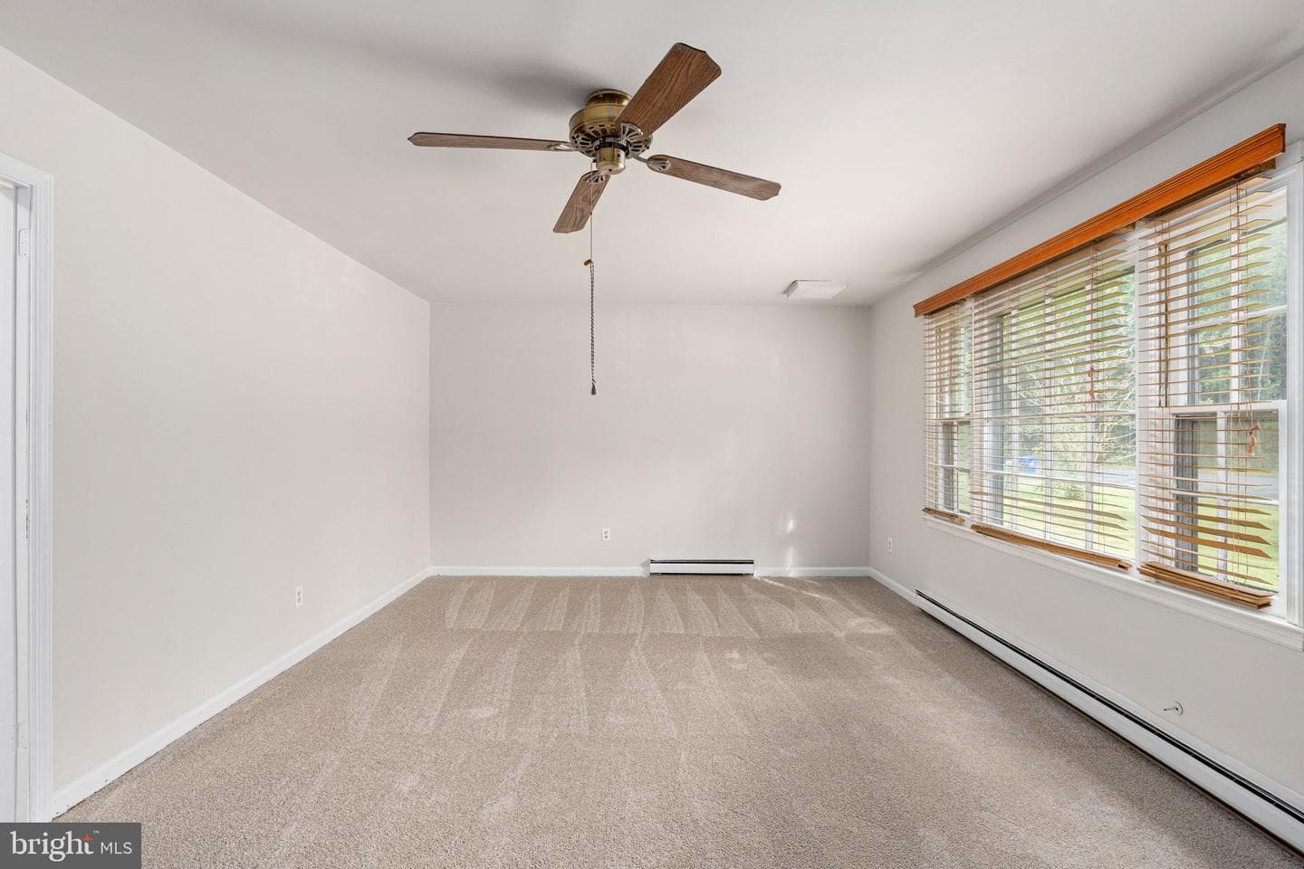 14208 Springfield Lane photo 5