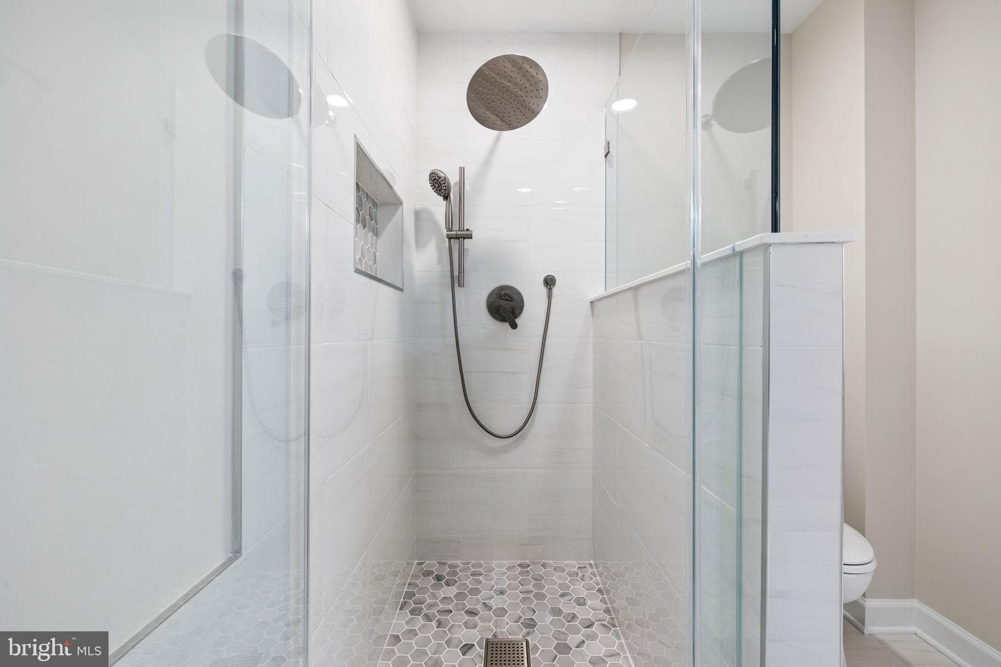 8376 Summerbeam Drive photo 30