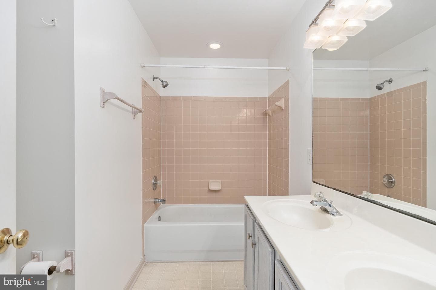 6987 Aidan Way photo 45