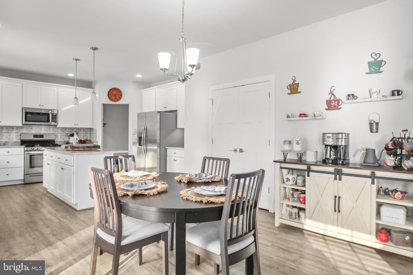 6710 Ginseng Lane photo 16