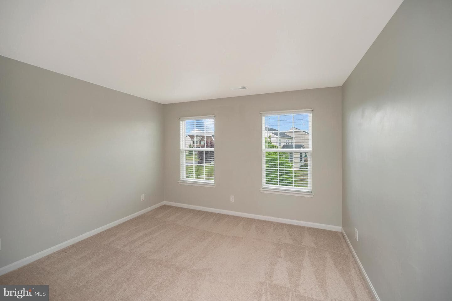 5236 Longbow Road photo 38