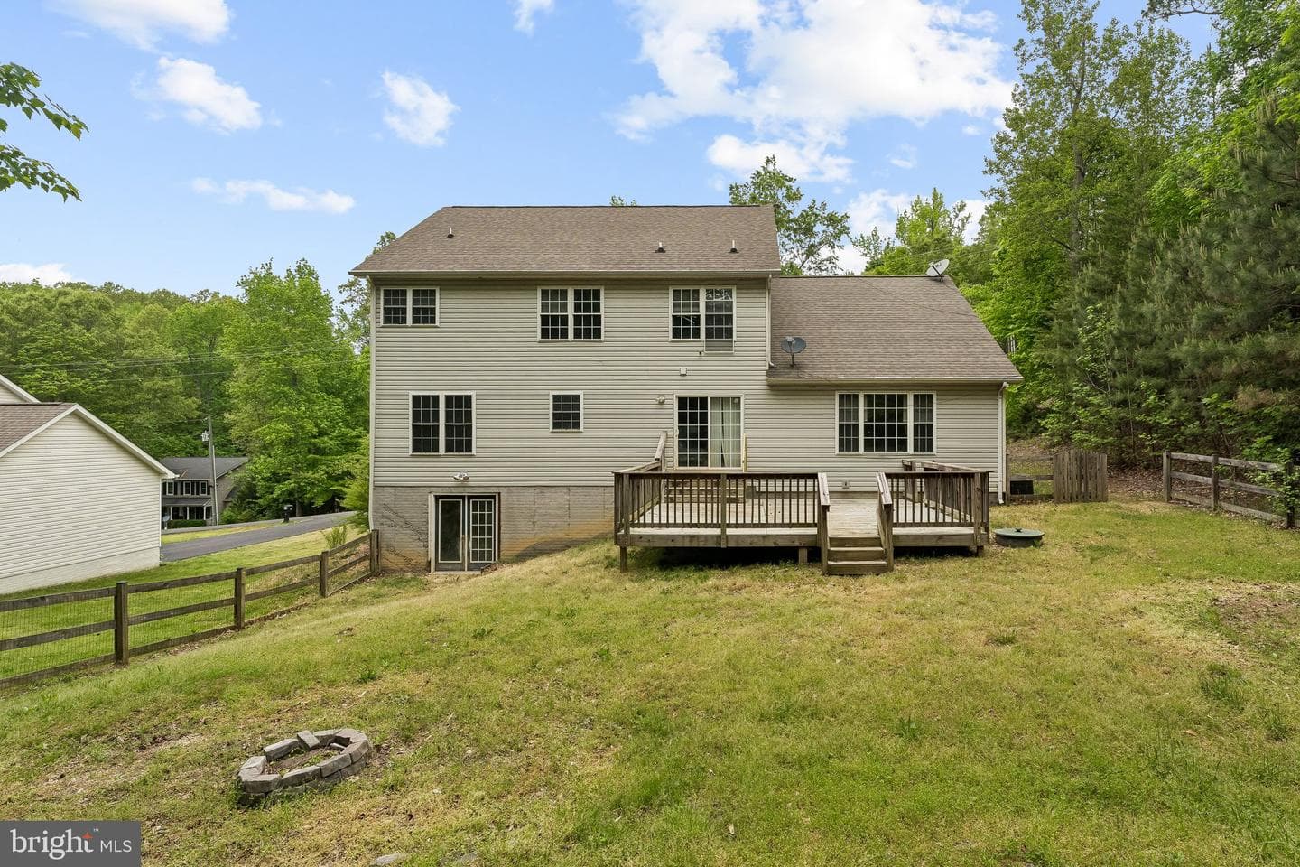6286 Dawes Drive photo 5