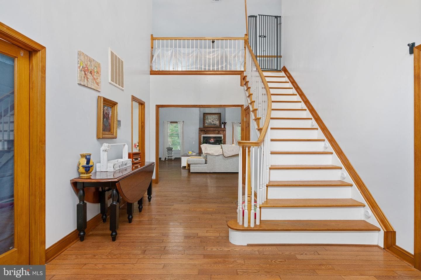 8143 Gallant Green Drive photo 4