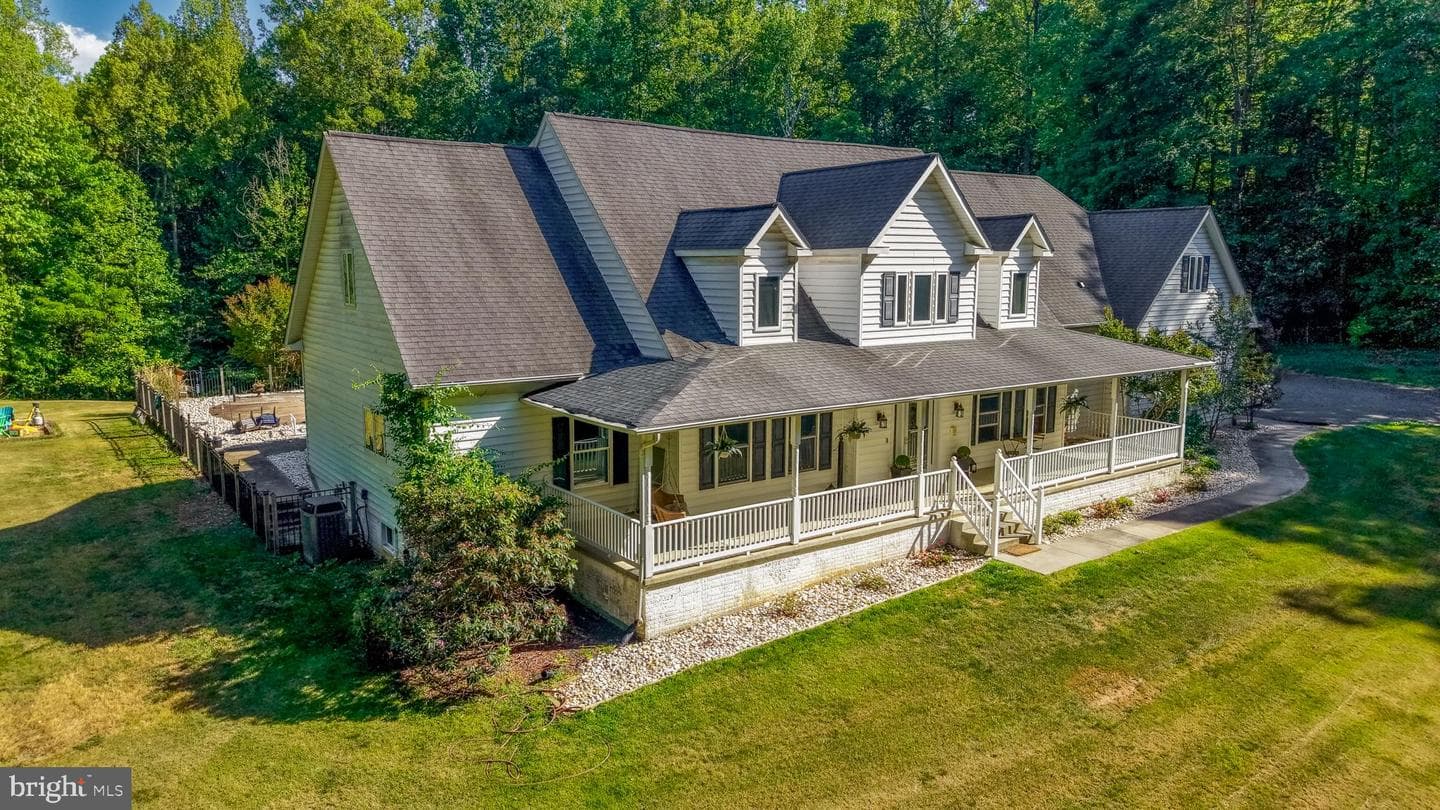 8143 Gallant Green Drive photo 47