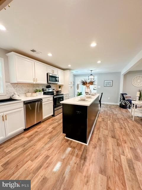 10232 Hudson Lane photo 8