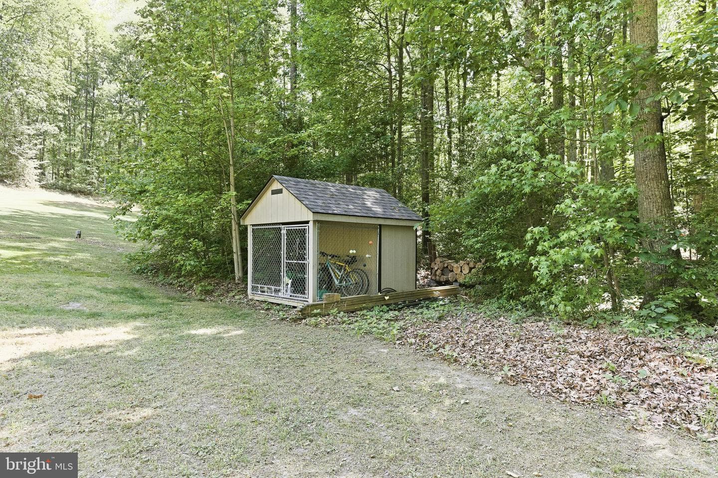 13601 Round Hill Road photo 44