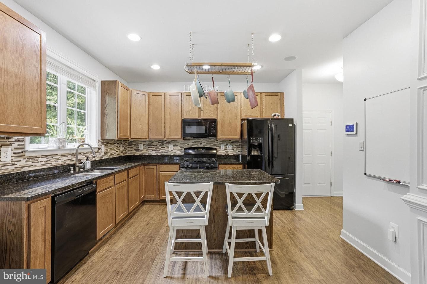 13601 Round Hill Road photo 7