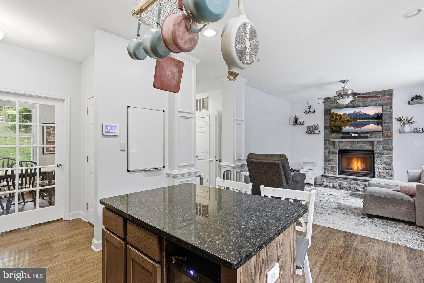 13601 Round Hill Road photo 9