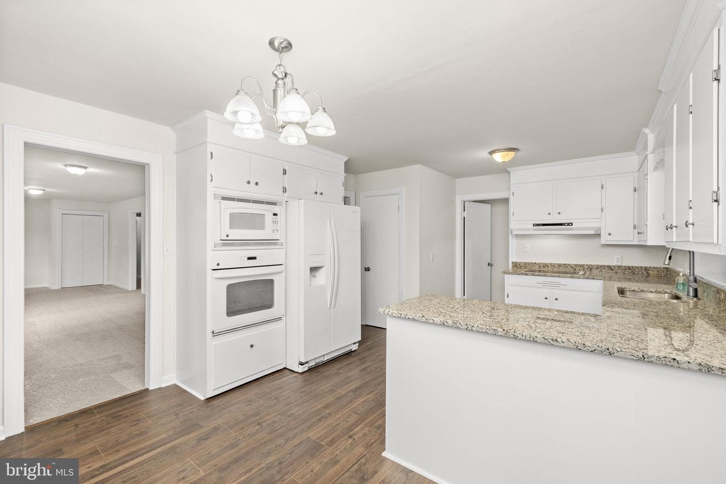 8267 Kings Highway photo 10