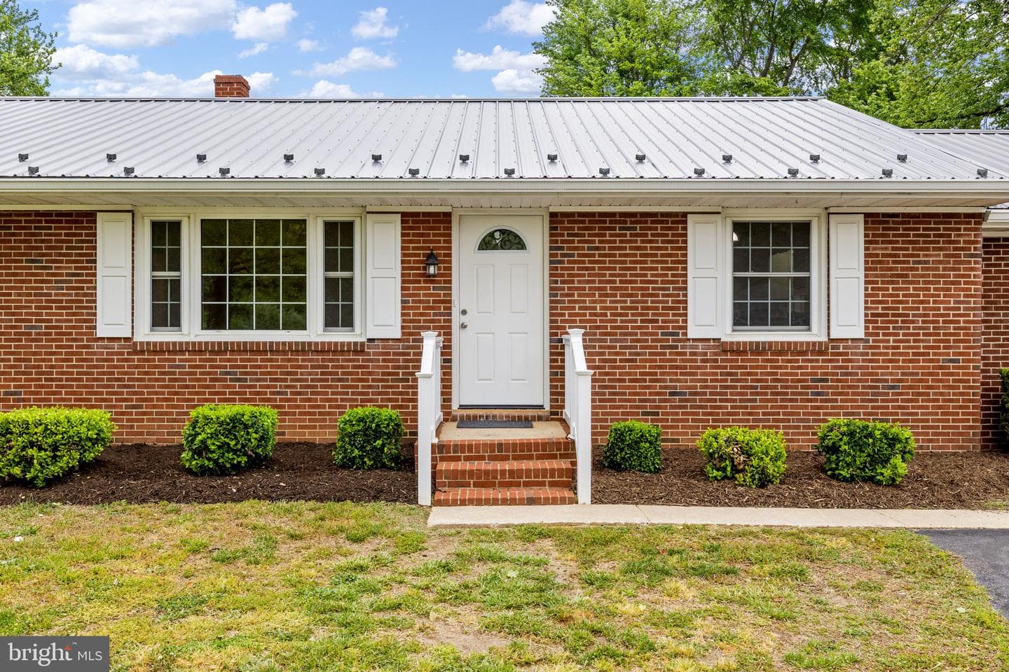 8267 Kings Highway photo 4