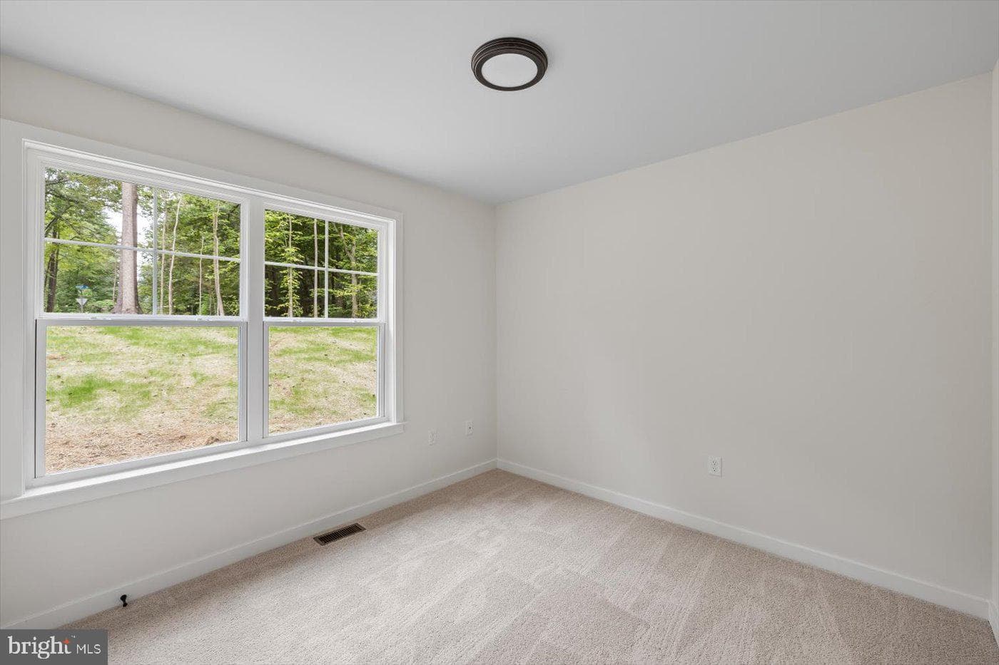 8339 Kennedy Drive photo 28