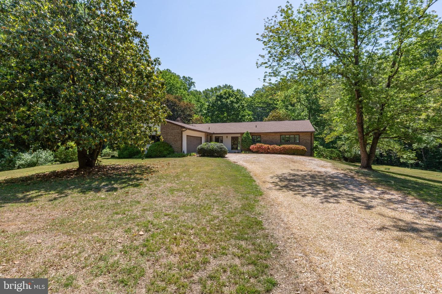 5434 Strawberry Lane photo 4