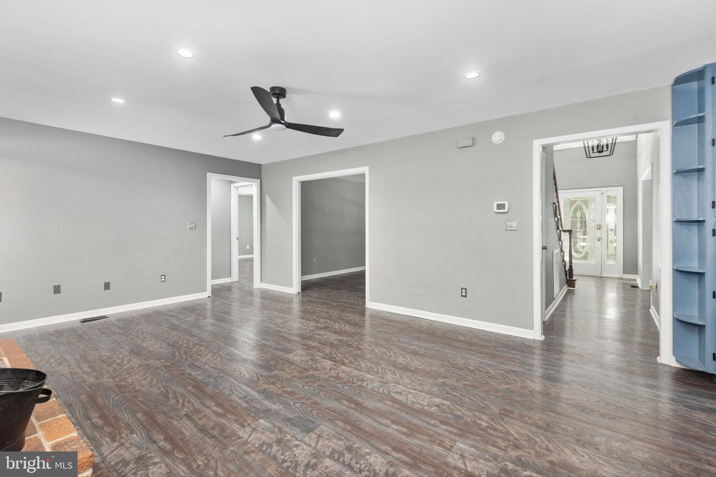 2381 Nancy Lane photo 34
