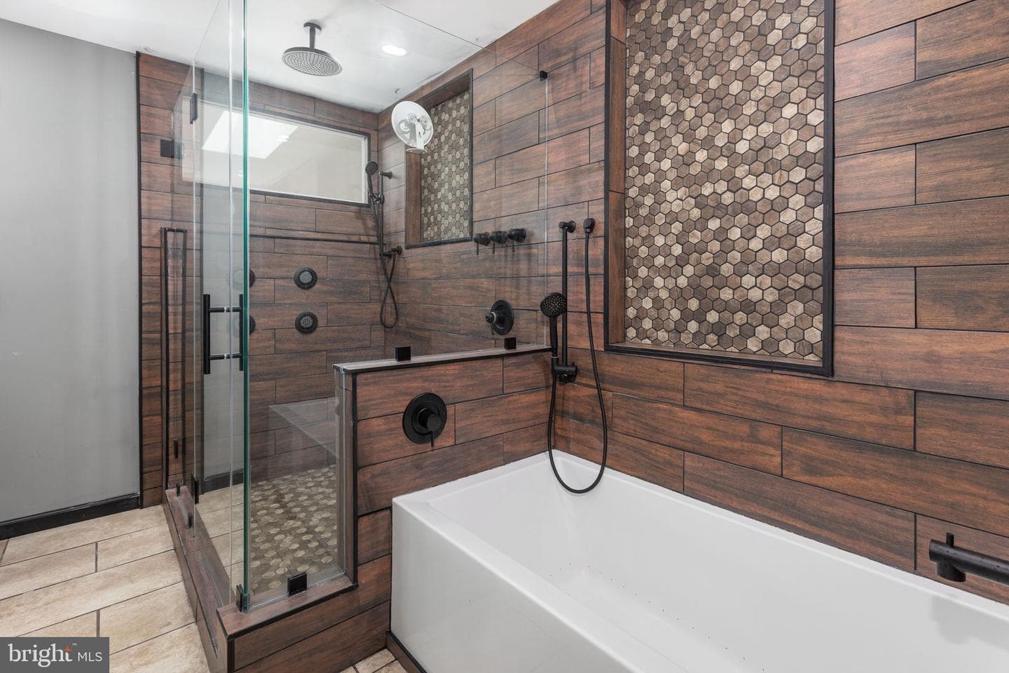 2381 Nancy Lane photo 42