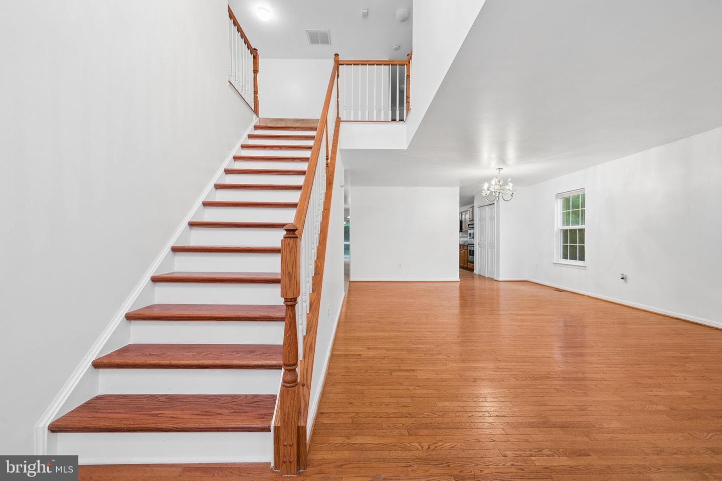 1262 Winfield Court photo 4