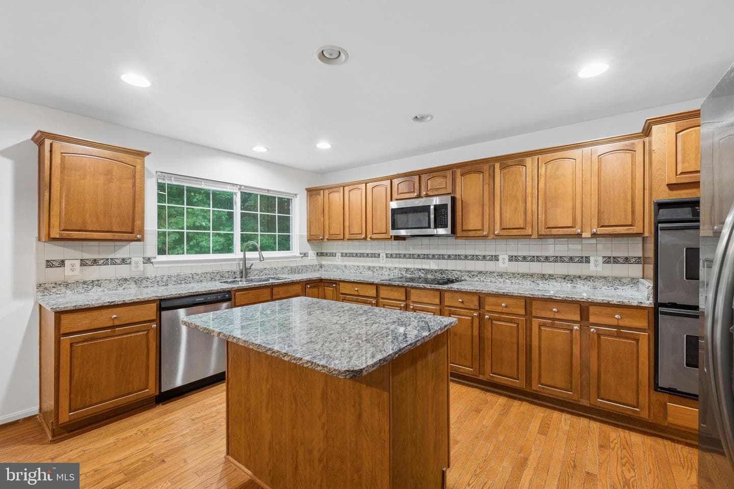 1262 Winfield Court photo 8