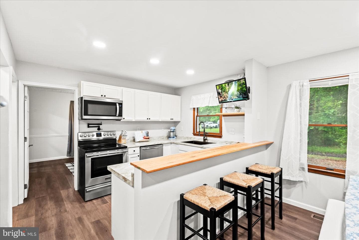 15381 Fleming Street photo 8