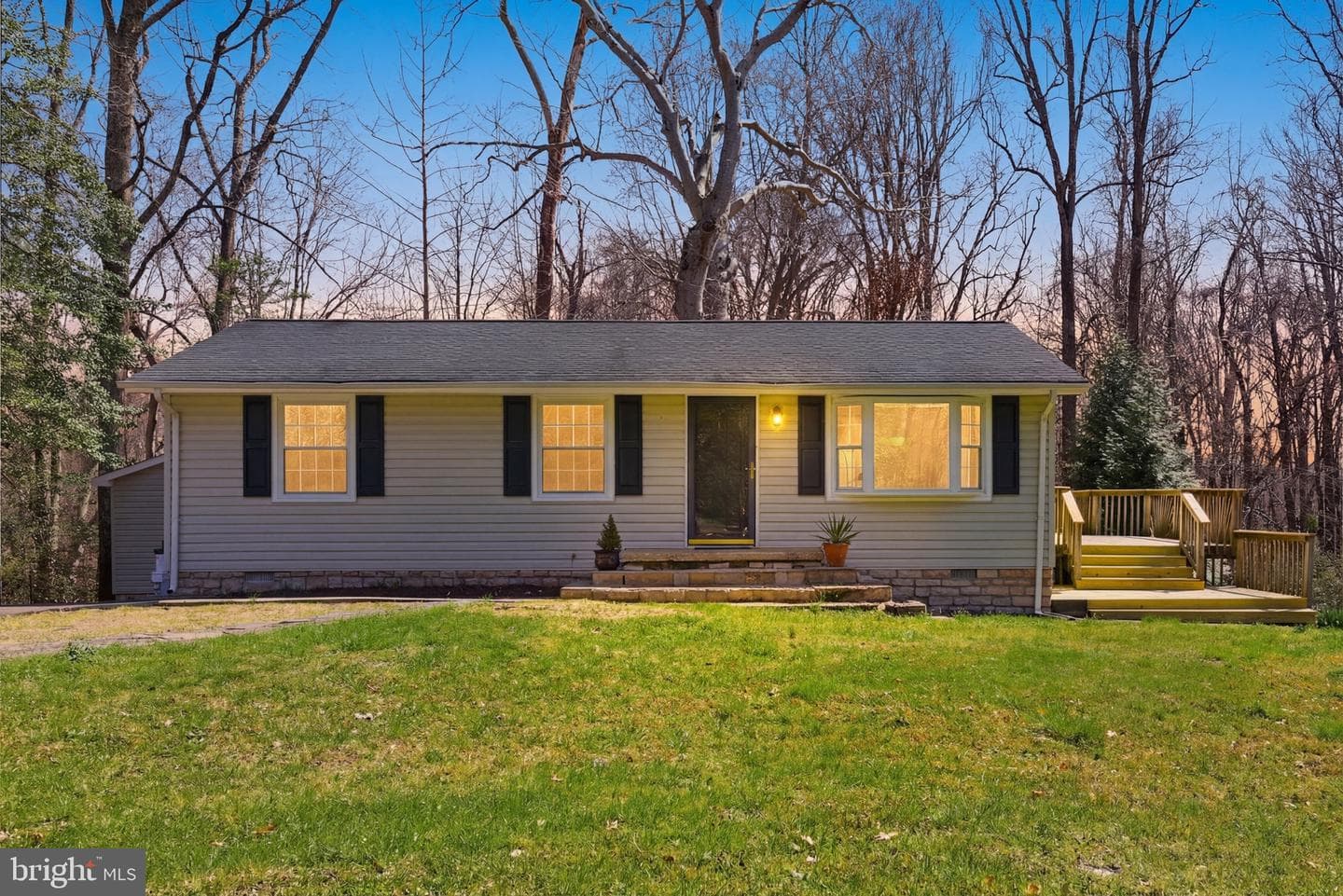 7012 Stanley Road photo 1
