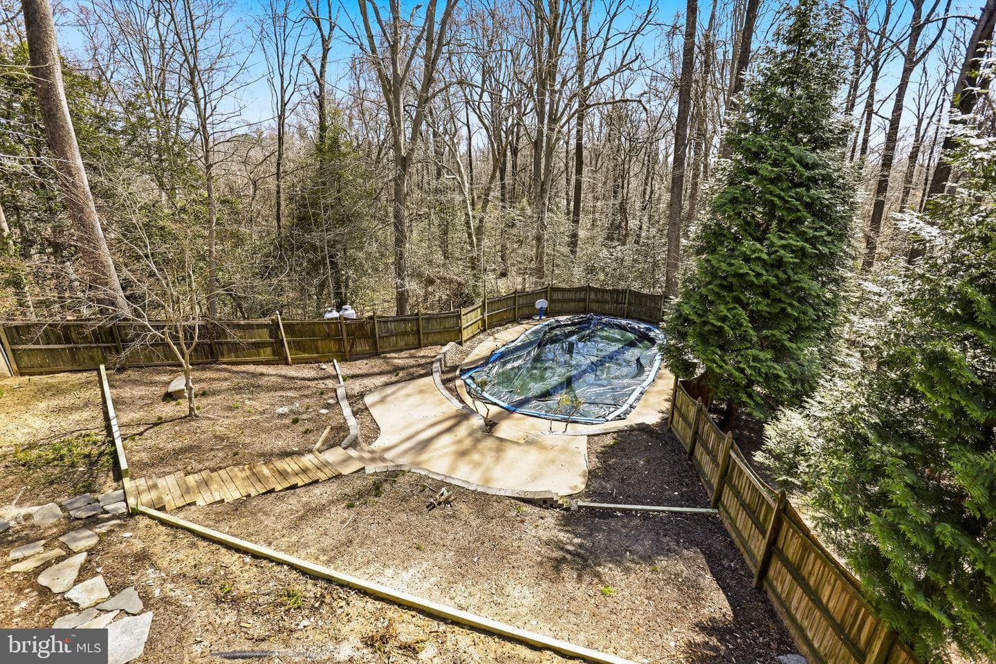 7012 Stanley Road photo 28