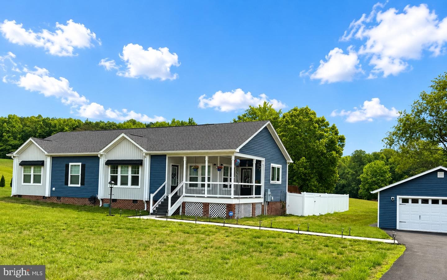 15267 Kings Highway photo 1