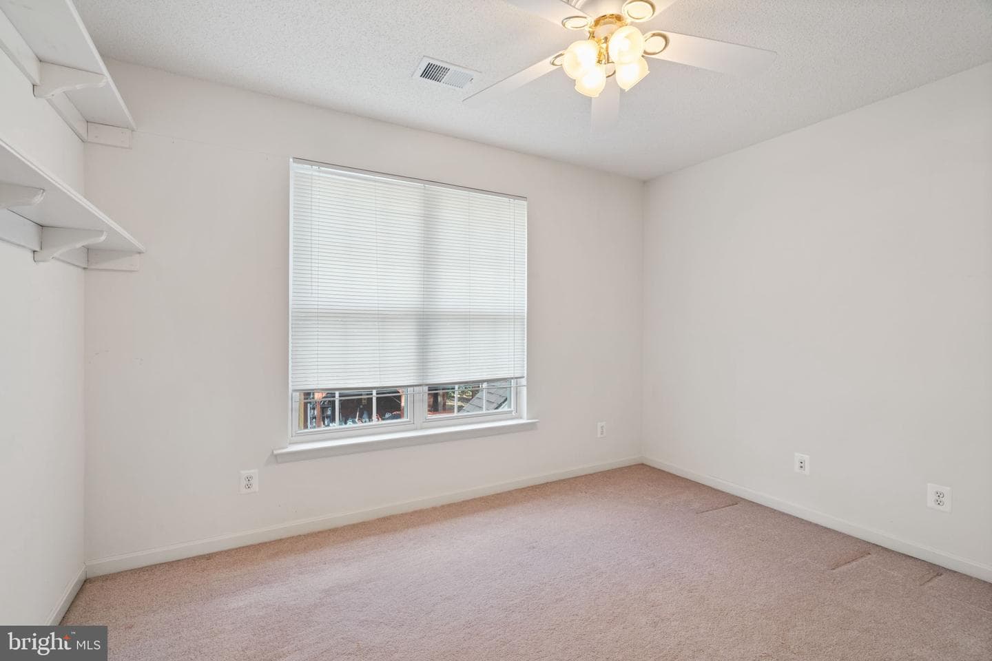 14760 Peach Tree Lane photo 32