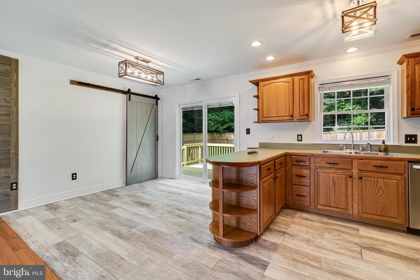 14479 Round Hill Road photo 16