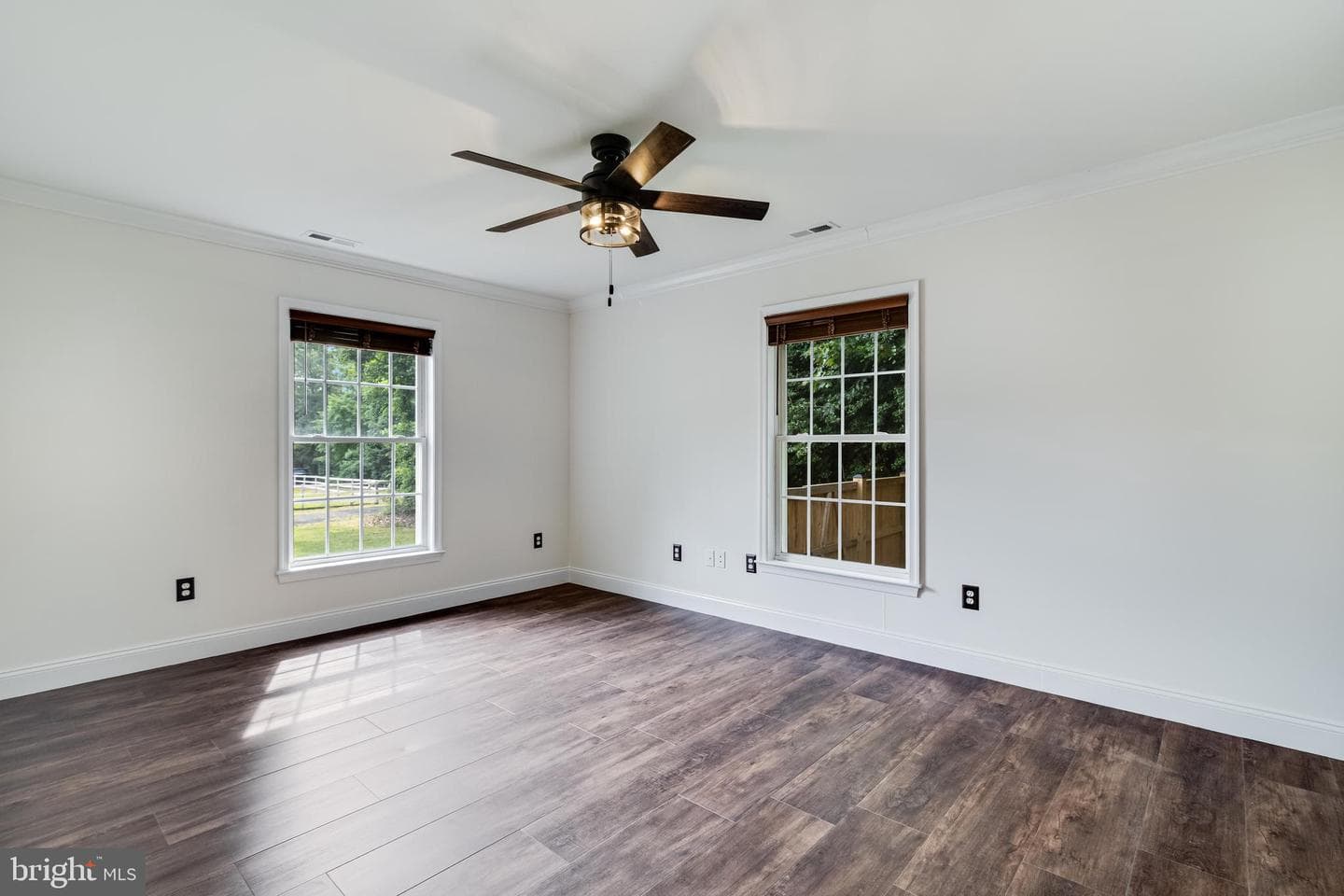 14479 Round Hill Road photo 27