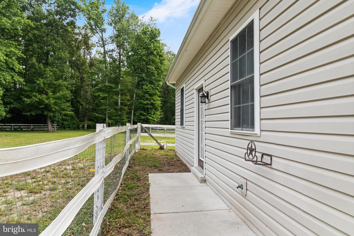 14479 Round Hill Road photo 43
