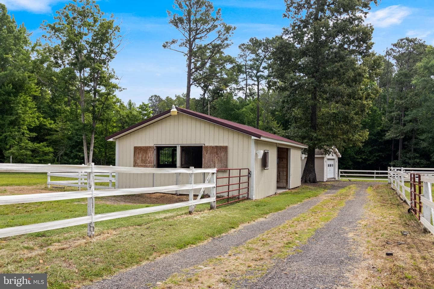14479 Round Hill Road photo 44