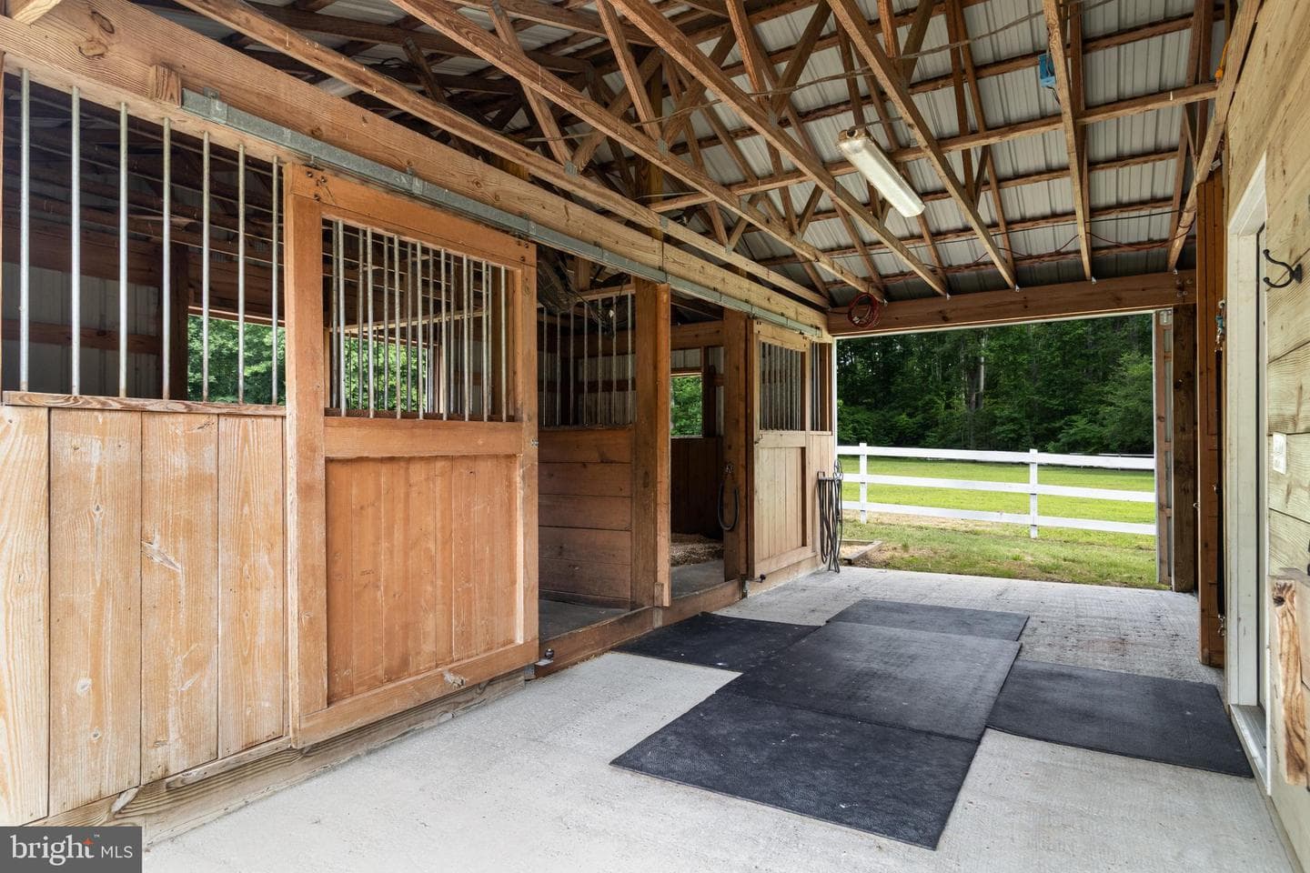 14479 Round Hill Road photo 46