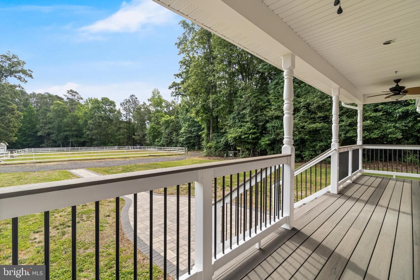 14479 Round Hill Road photo 5