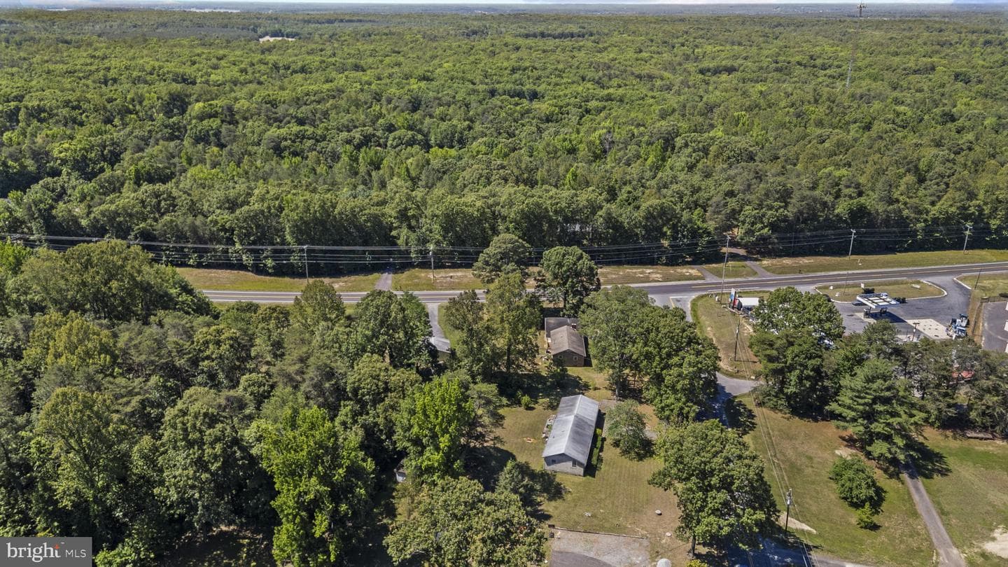 13130 Round Hill Road photo 34