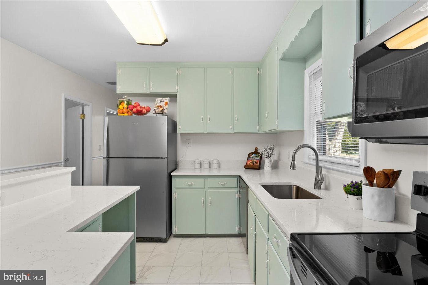 8251 Hickory Drive photo 17