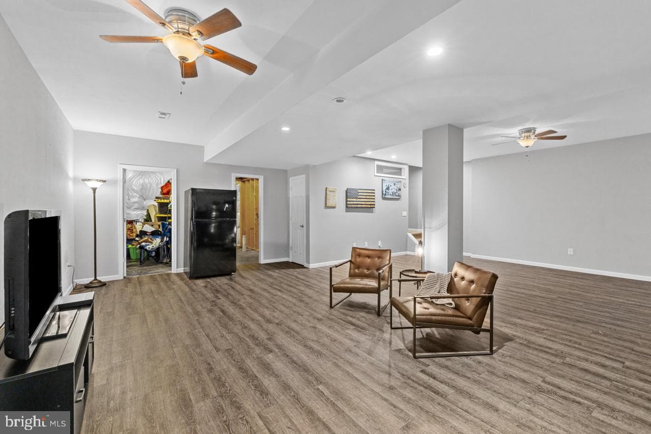 7386 Monroe Drive photo 27
