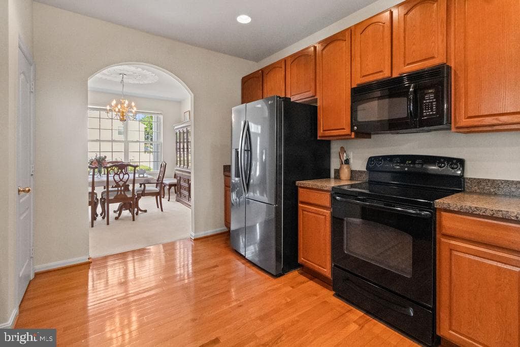 17088 Windward Lane photo 10