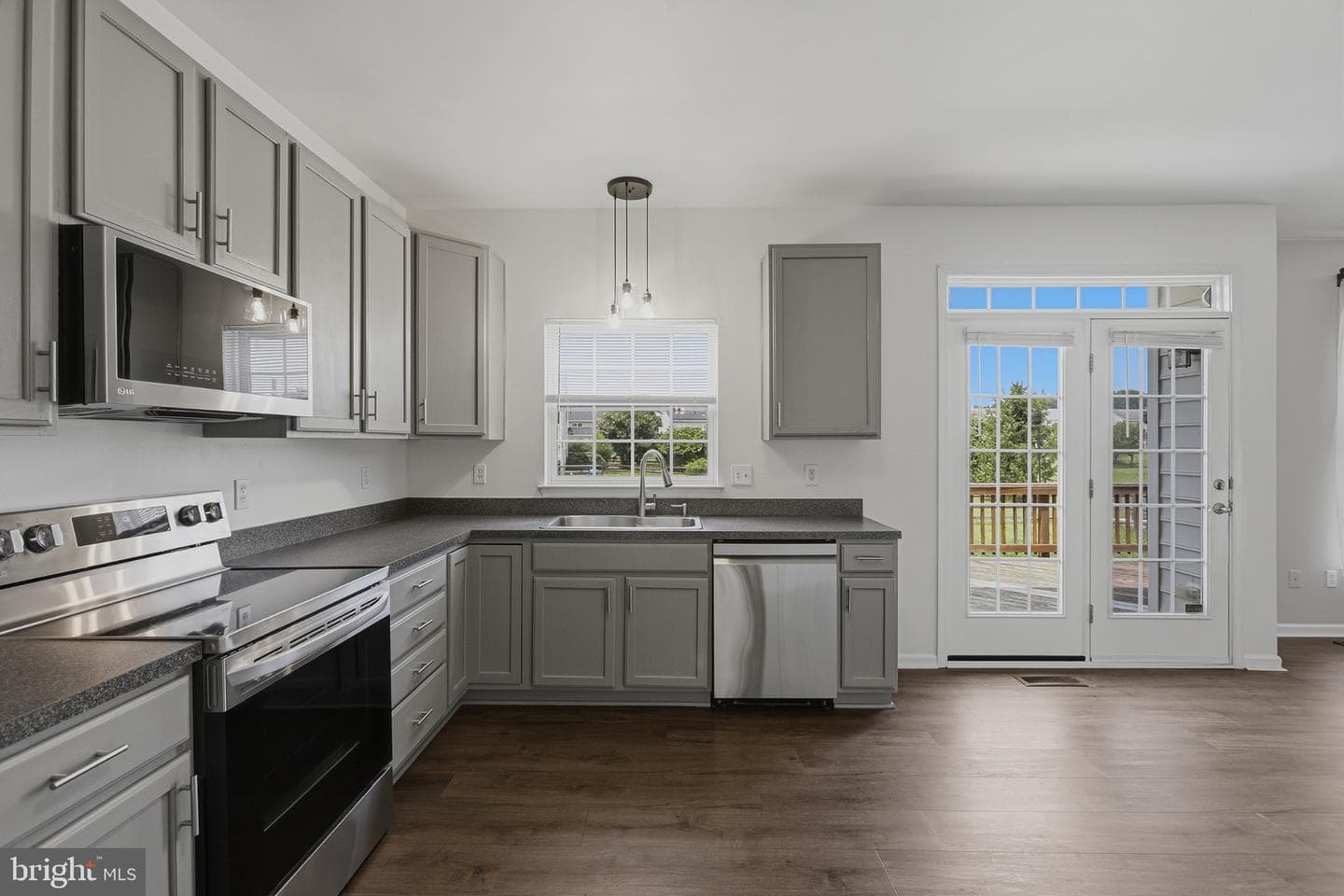 11804 Fullers Lane photo 13