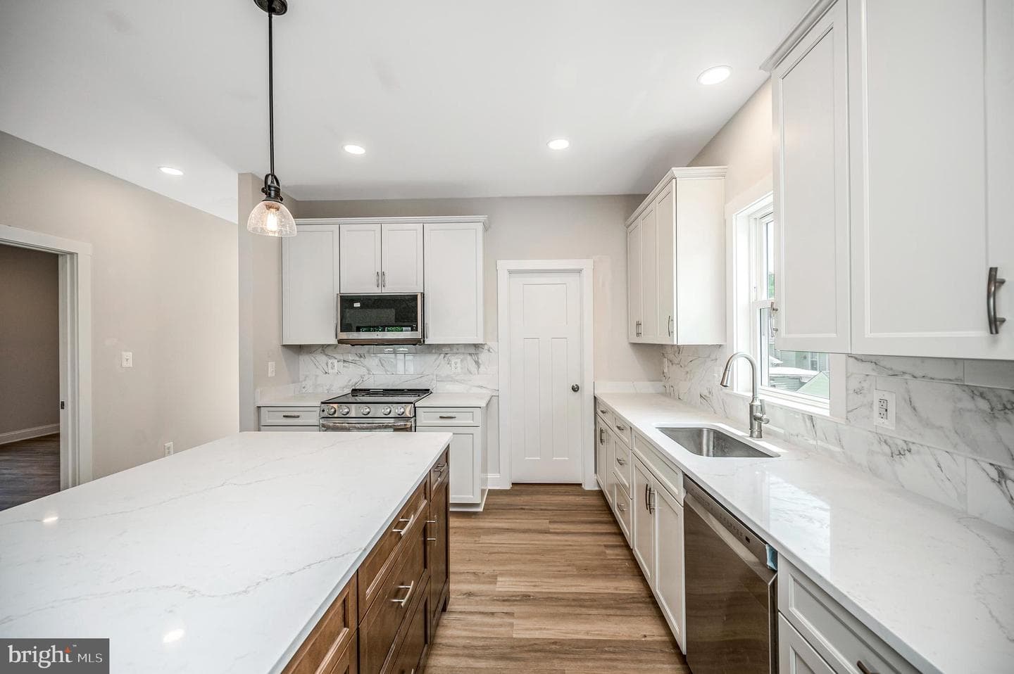 6103 1st Street photo 5