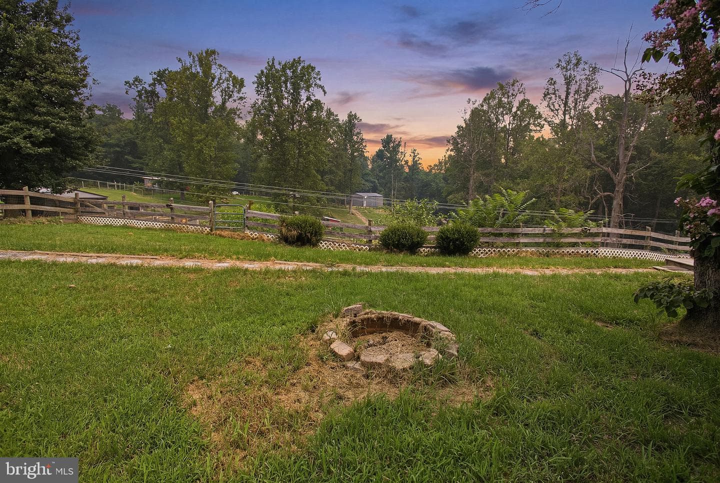 2137 Belvedere Drive photo 49