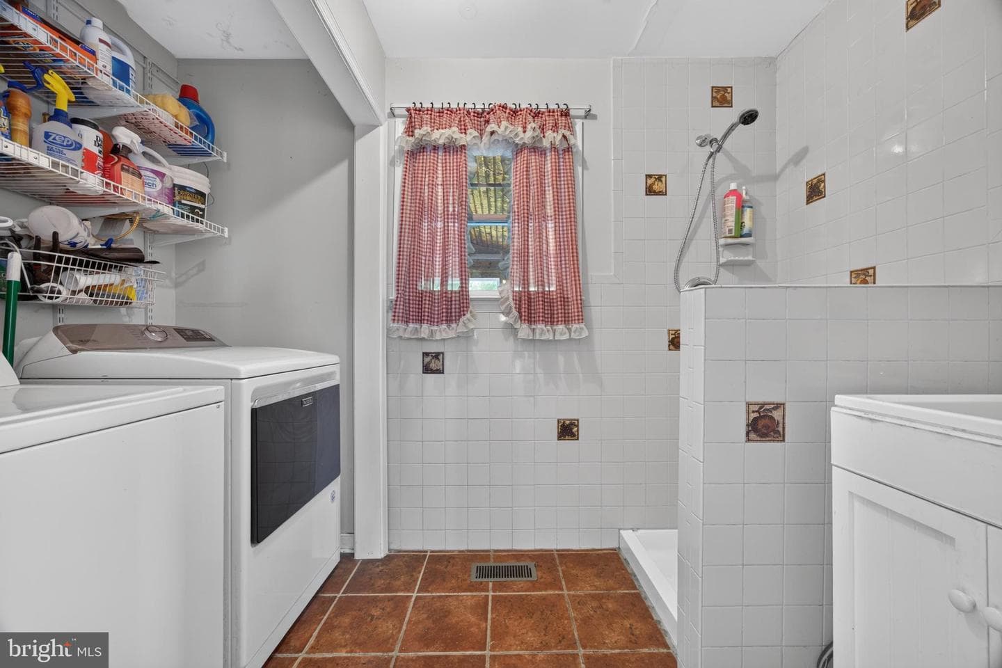 11004 Laforce Lane photo 28
