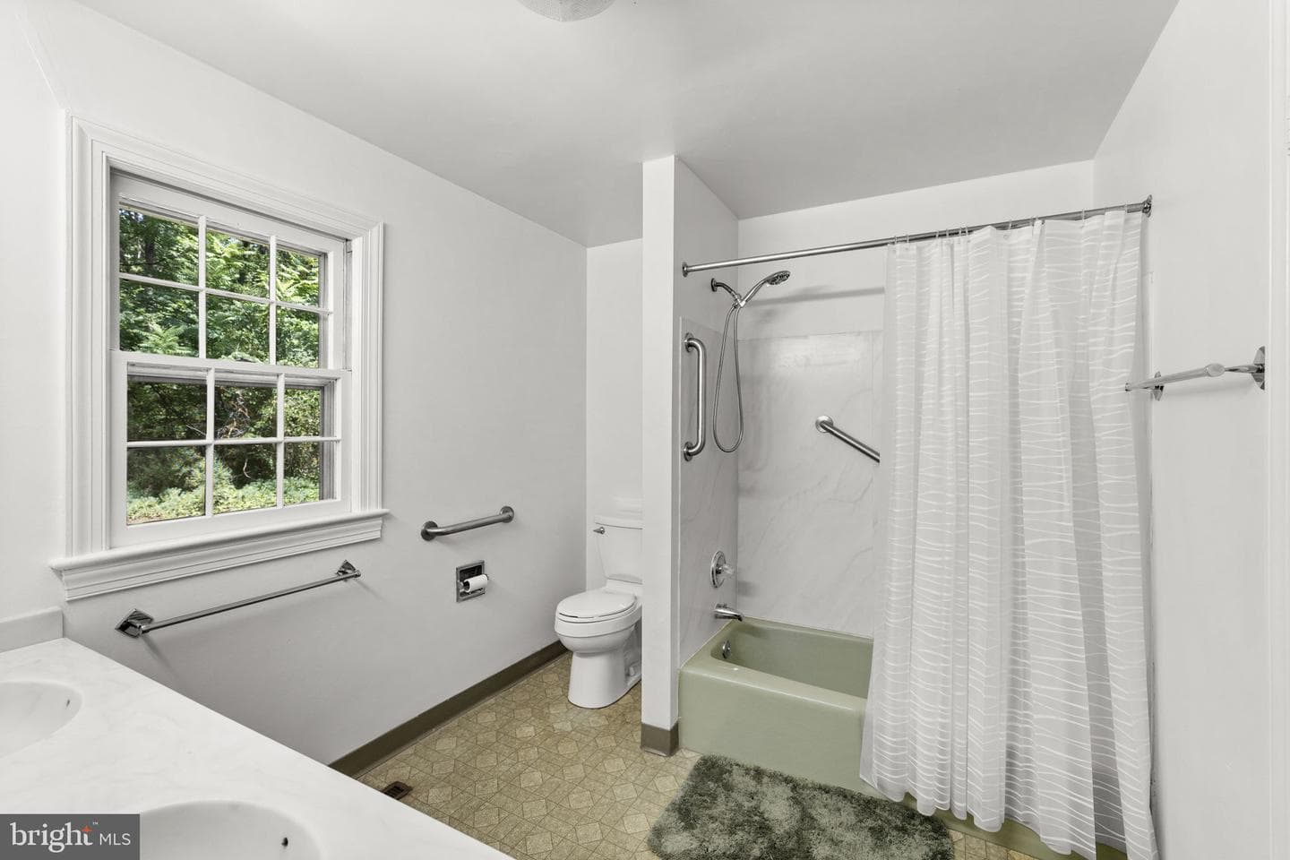 1517 Kings Highway photo 29