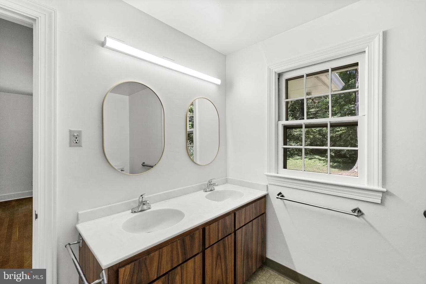 1517 Kings Highway photo 30