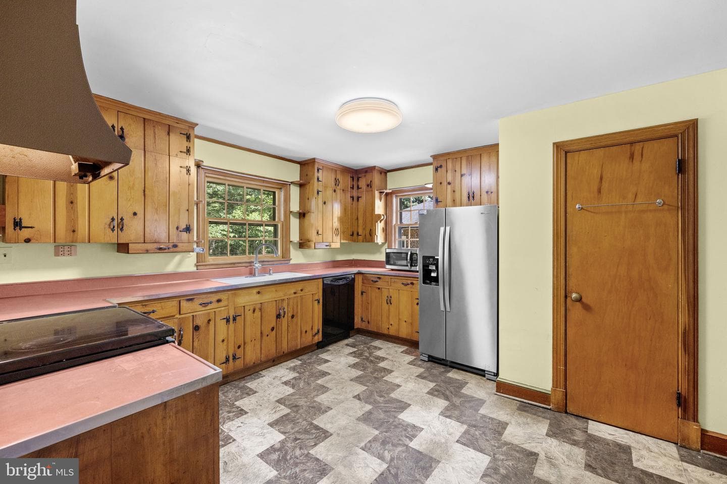 1517 Kings Highway photo 34