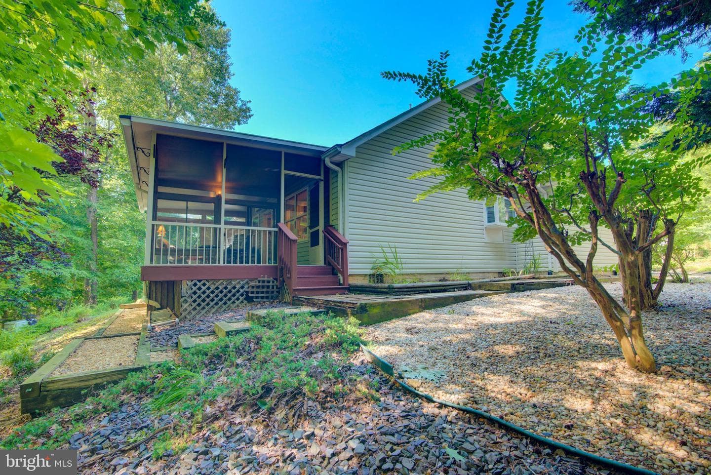 8256 Reagan Drive photo 31
