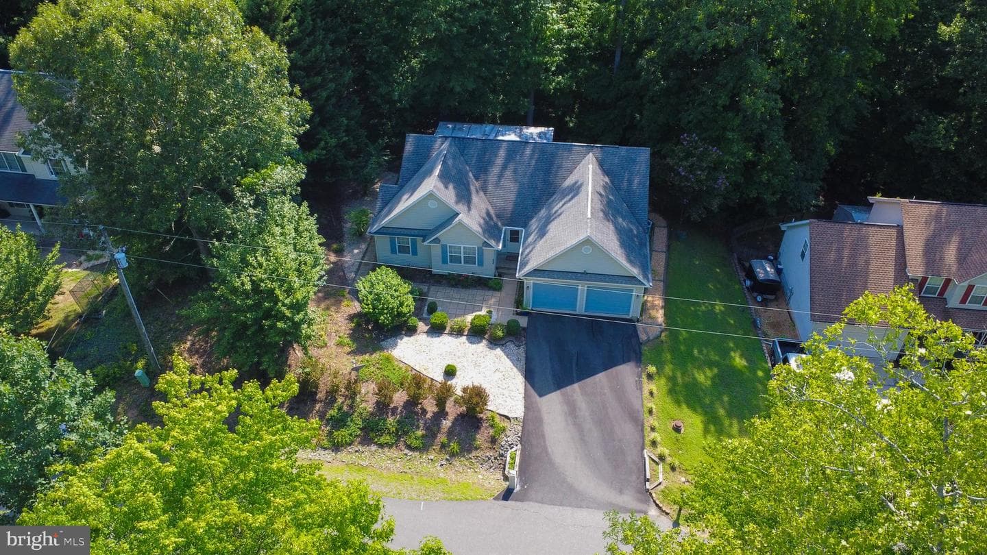 8256 Reagan Drive photo 37