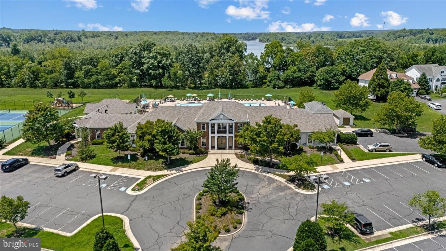 6325 Pointer Lane photo 36