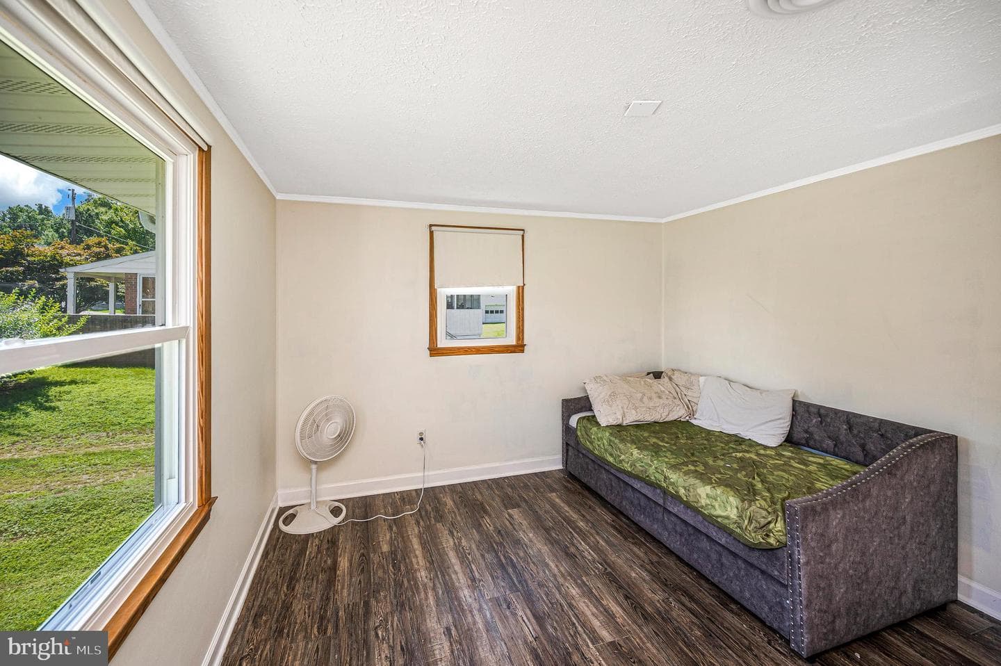 6122 7th Street photo 28